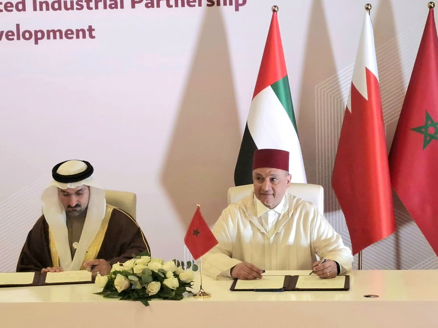 Le Maroc et les Émirats s'engagent pour une coopération industrielle renforcée