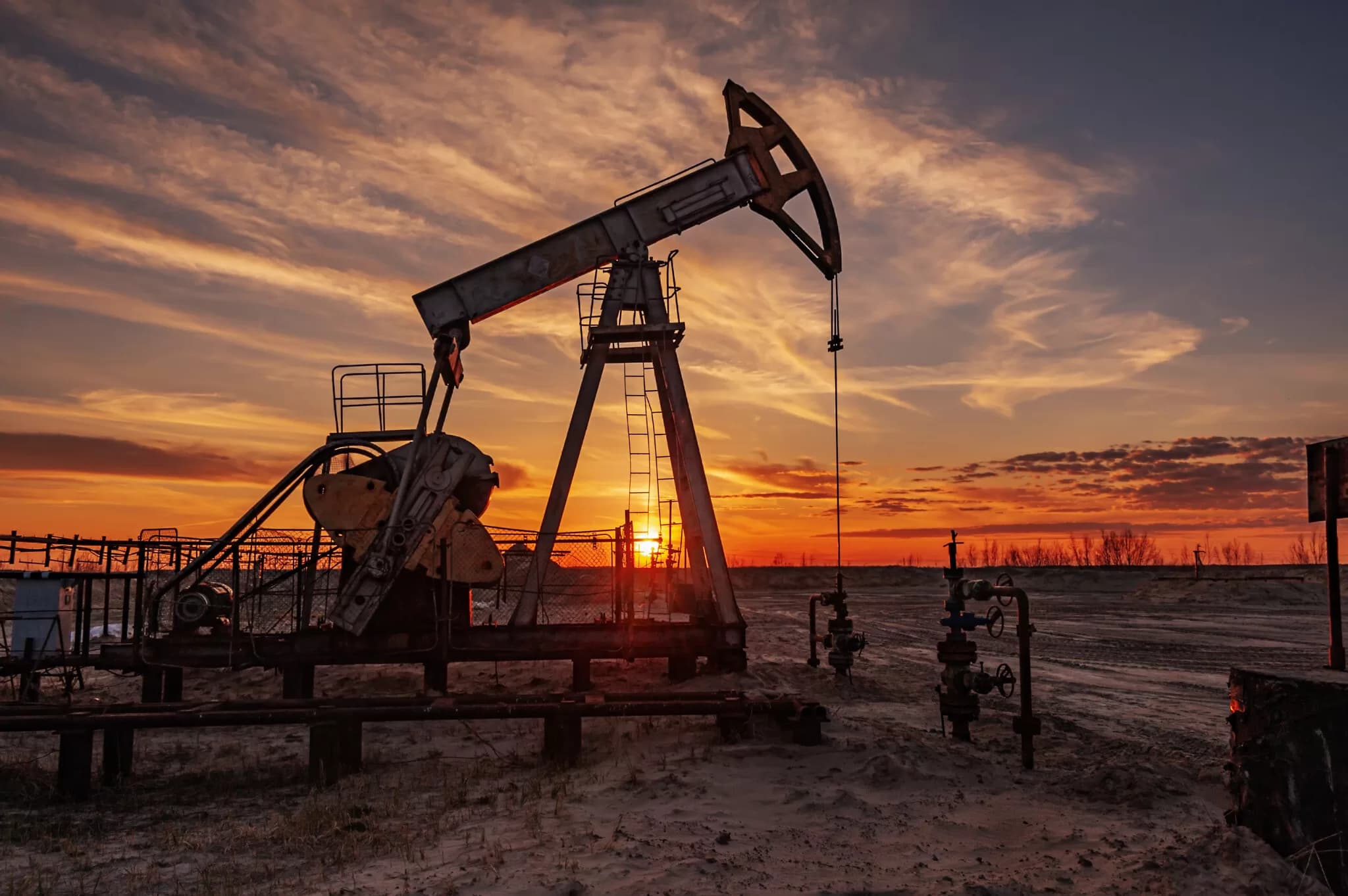 Baisse des prix du pétrole en raison de l’augmentation des stocks américains