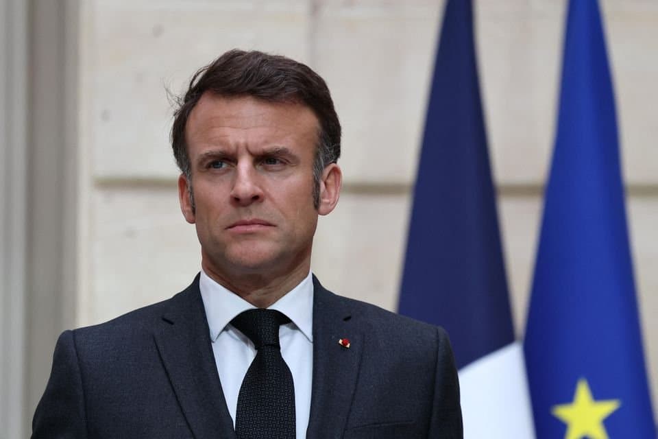 Macron critique les droits de douane de Trump