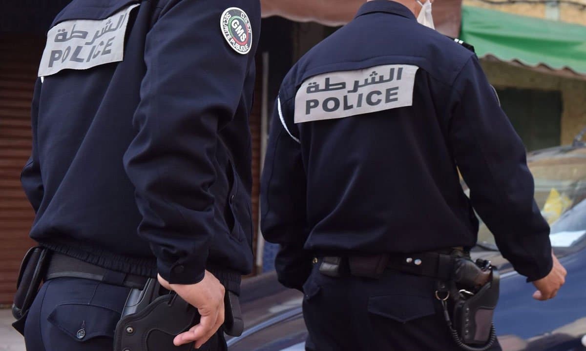 Policier tire pour neutraliser un suspect