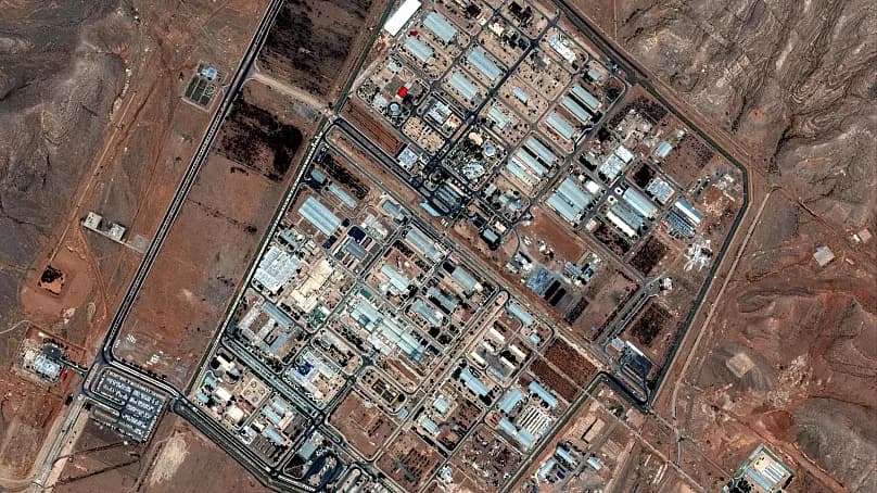 Israël-Iran: frappes intensifiées, site nucléaire d’Ispahan ciblé