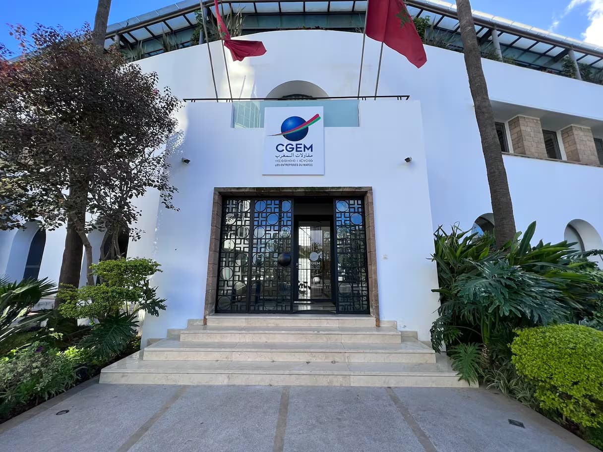 La CGEM recommande un jour de congé le 9 juin