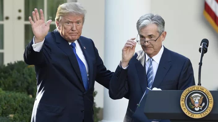 Trump critique la Fed pour aggraver la crise du logement