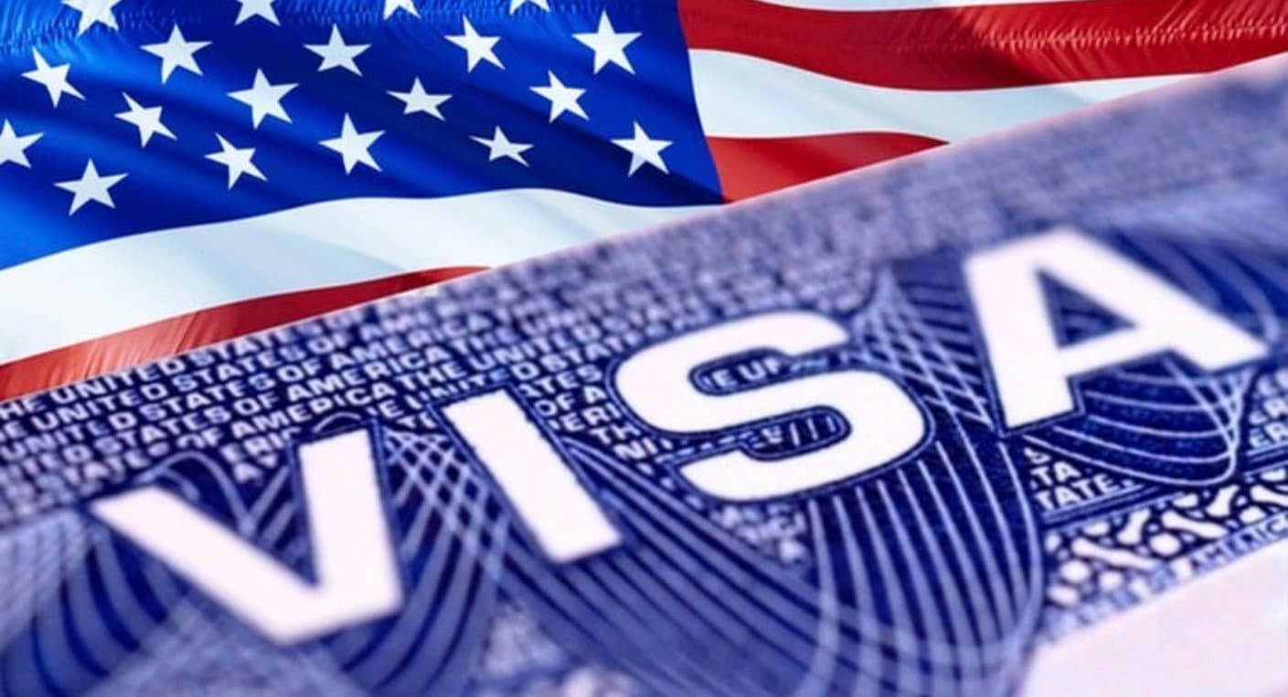 Politique stricte: des milliers de visas étudiants annulés