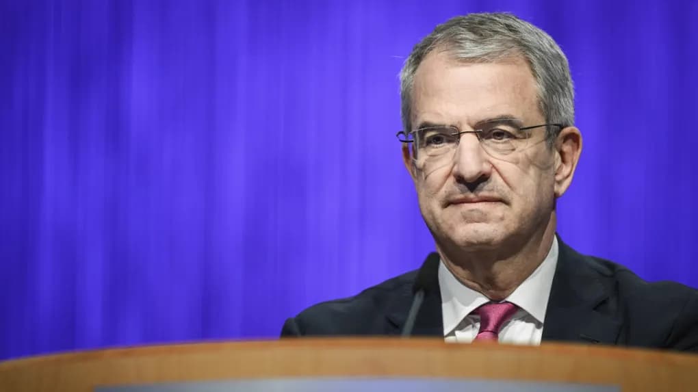 Nestlé licencie son PDG pour relation interdite