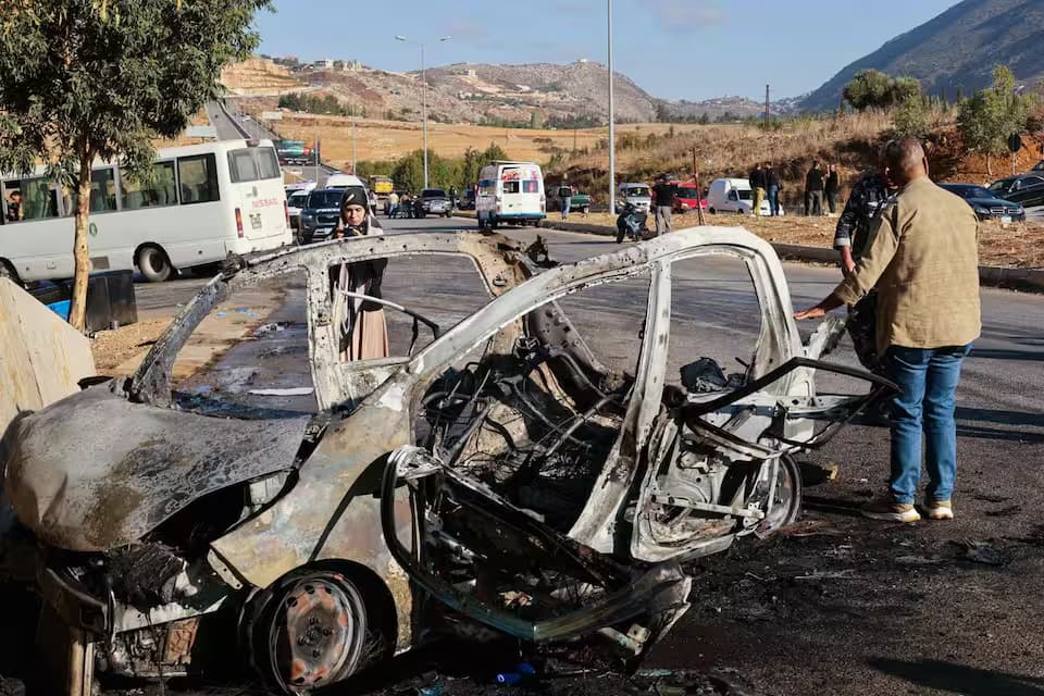 Israël frappe le sud du Liban: un combattant du Hezbollah tué