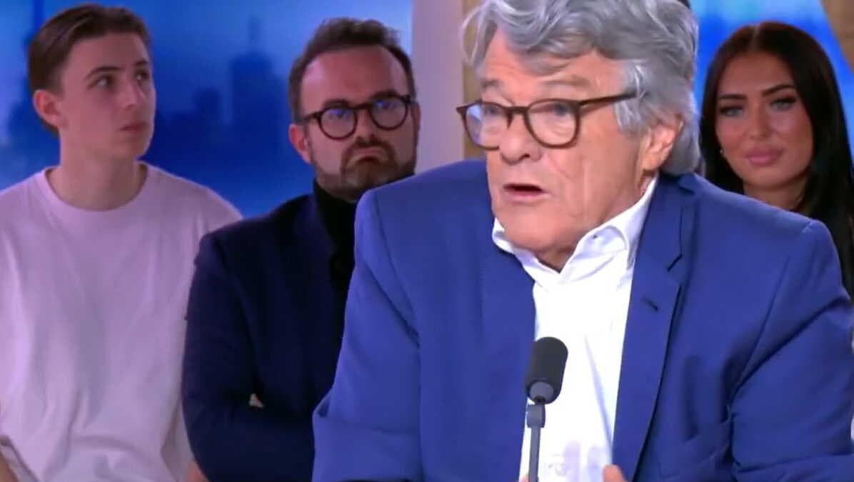 Borloo: « La France est devenue un pays de contrôleurs »