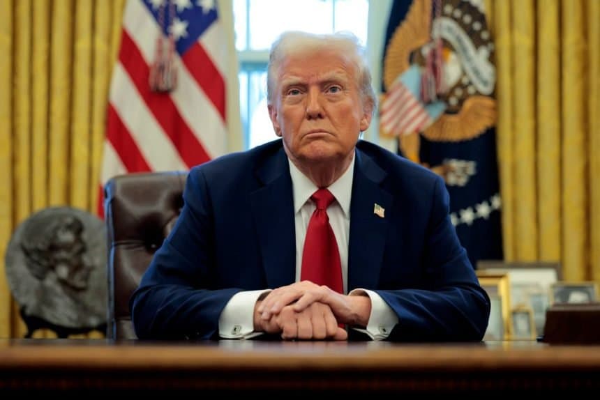 Trump: Les États-Unis prêts à escorter les pétroliers...